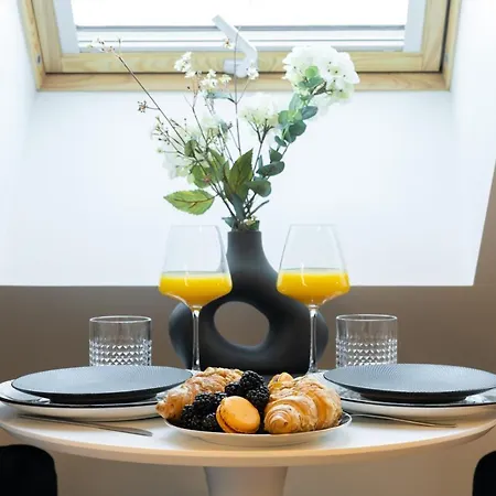 Tempus Te Avangard With Terrace And Gym Apartment