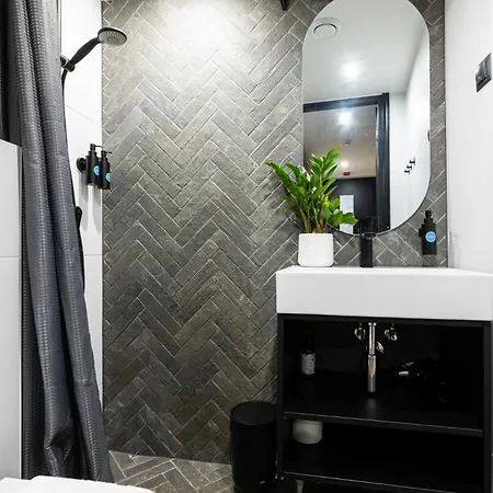 Tempus Te Avangard With Terrace And Gym تالين